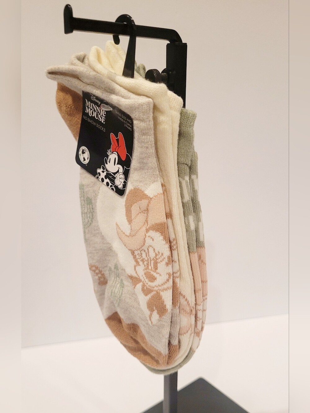 Disney Minnie Mouse Bundle - Picture 5 of 7